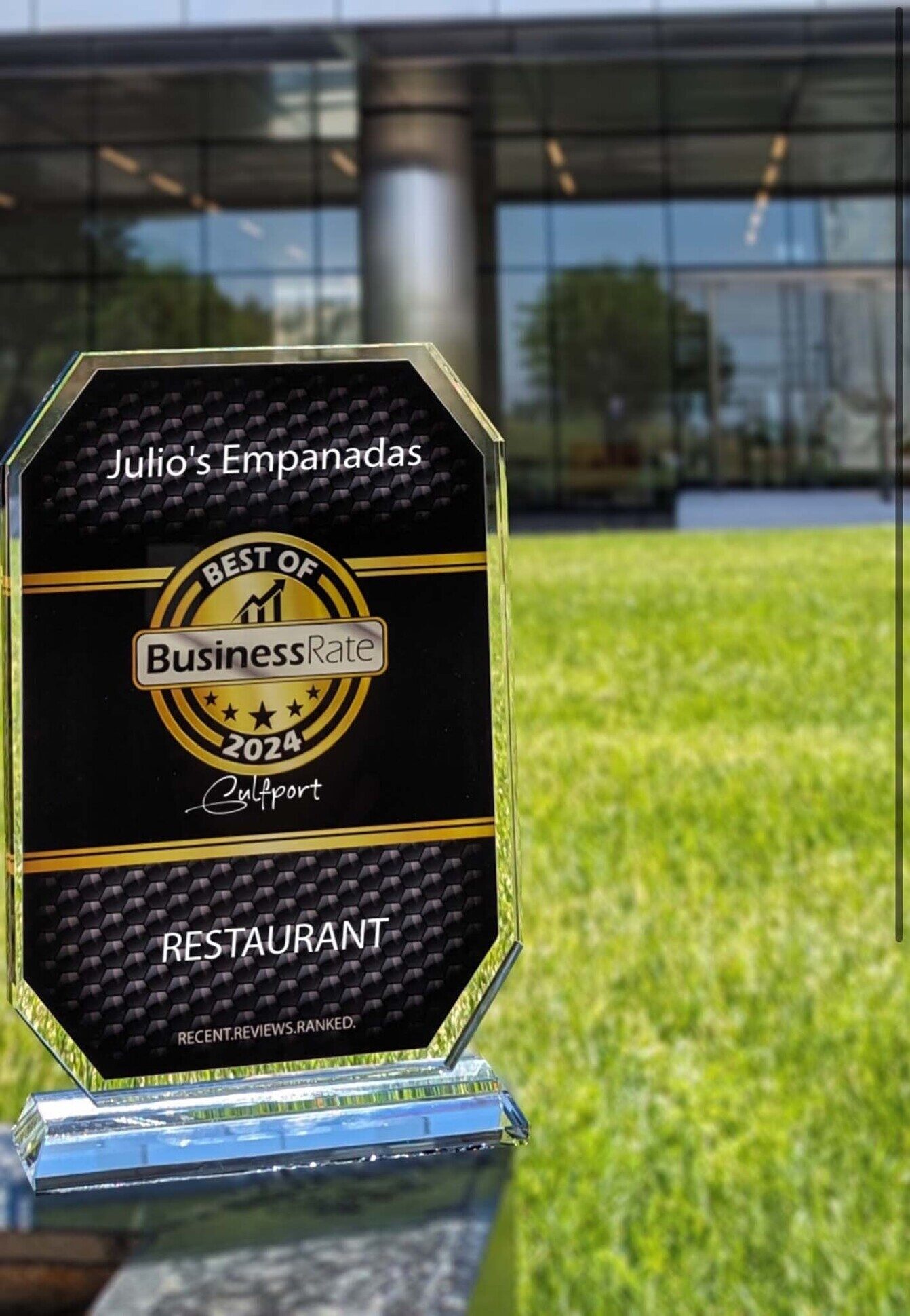 Crystal trophy for Best of BusinessRate 2024, Gulfport Restaurant
